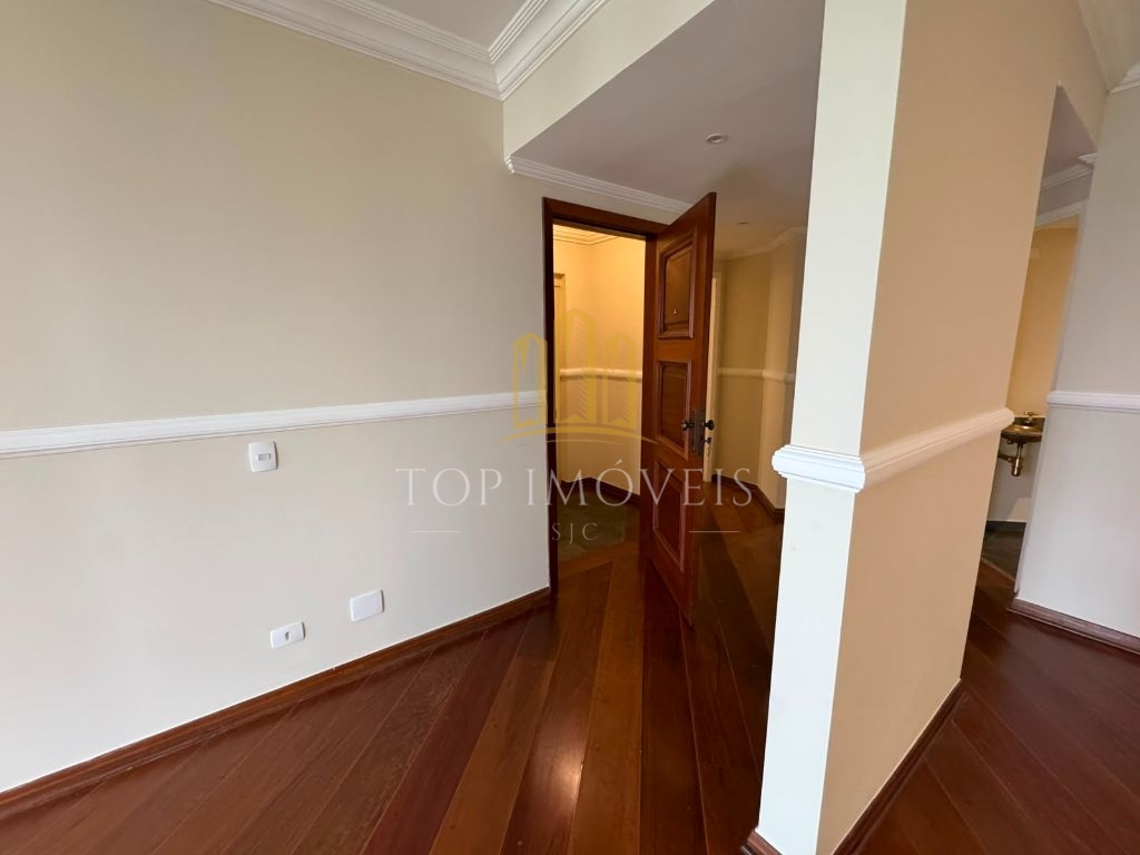 Apartamento de 4 Dormitórios à Venda no Villa Romana Vila Ema 153 m²