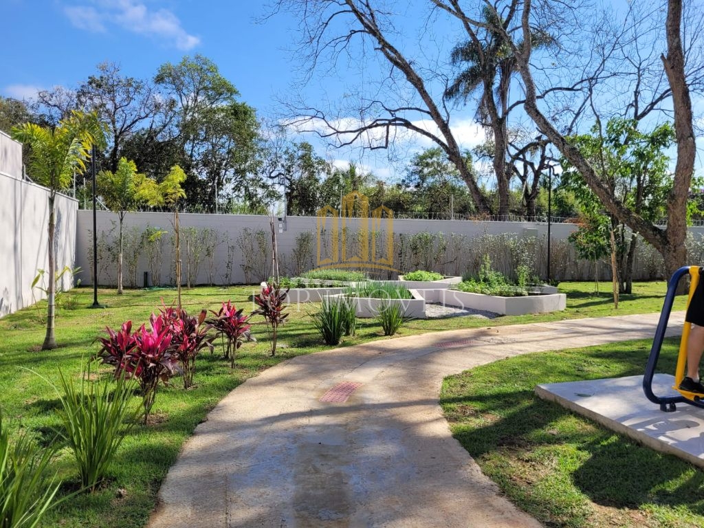 Sobrado em Condomínio Fechado no Bosque das Cerejeiras Eugênio de Melo-57m²