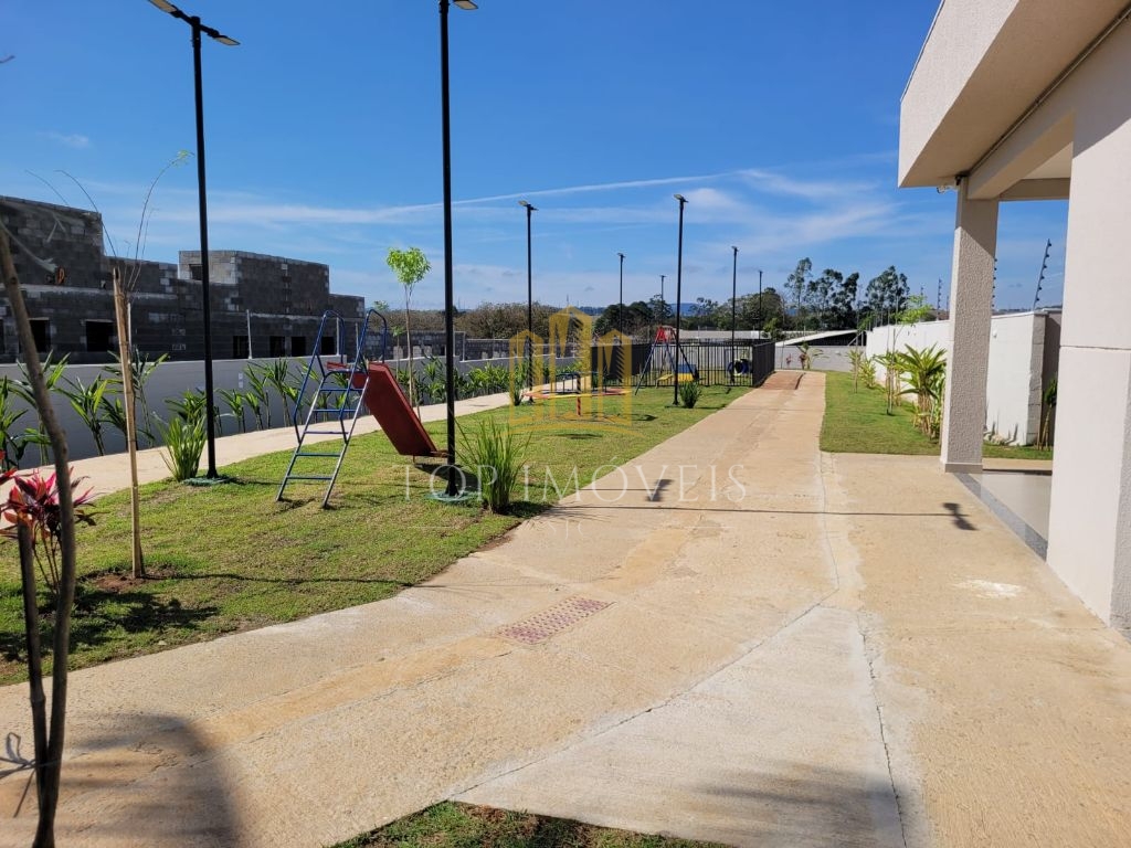 Sobrado em Condomínio Fechado no Bosque das Cerejeiras Eugênio de Melo-57m²