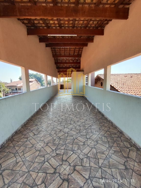 Sobrado 3 pavimentos de 260m² - Residencial União