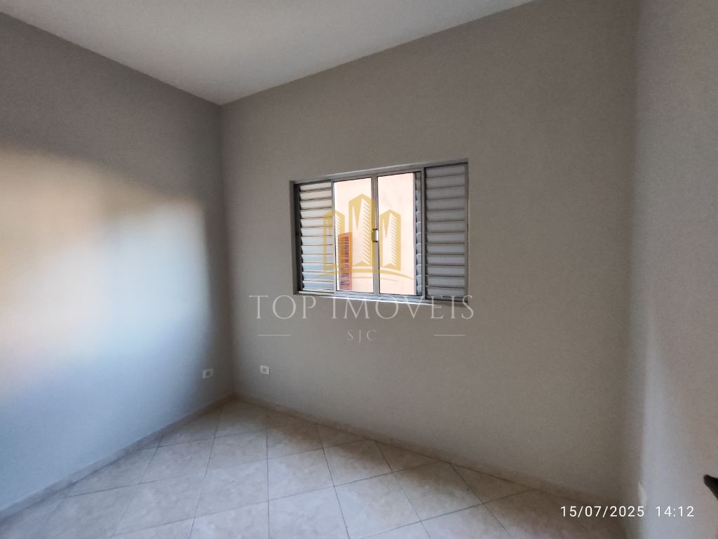 Sobrado 3 pavimentos de 260m² - Residencial União