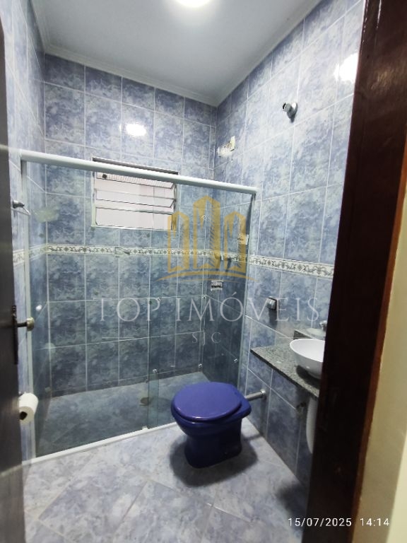 Sobrado 3 pavimentos de 260m² - Residencial União