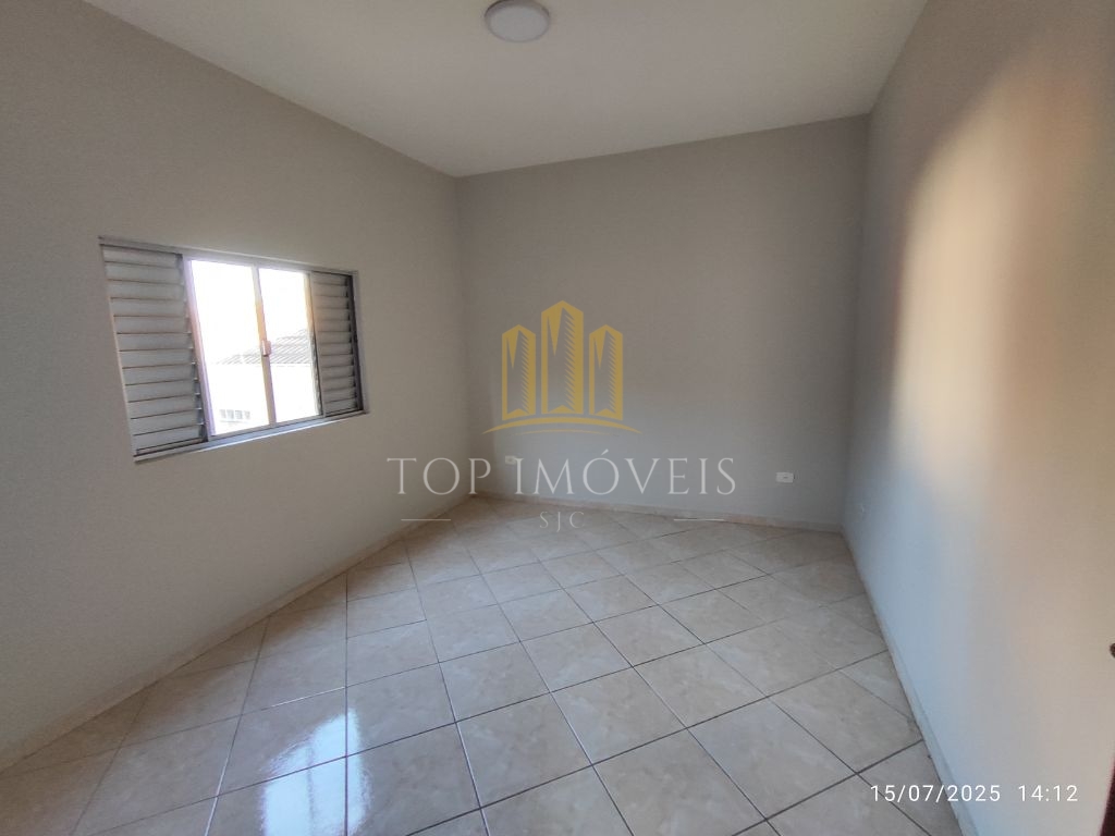 Sobrado 3 pavimentos de 260m² - Residencial União