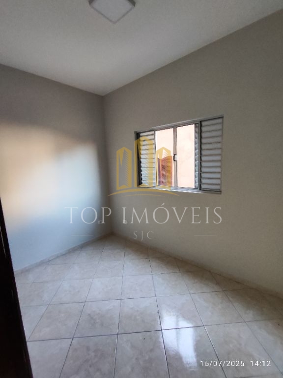 Sobrado 3 pavimentos de 260m² - Residencial União