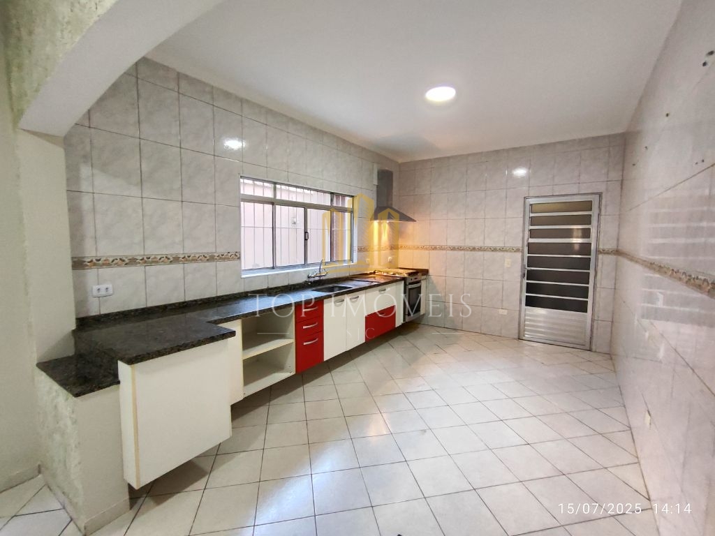Sobrado 3 pavimentos de 260m² - Residencial União