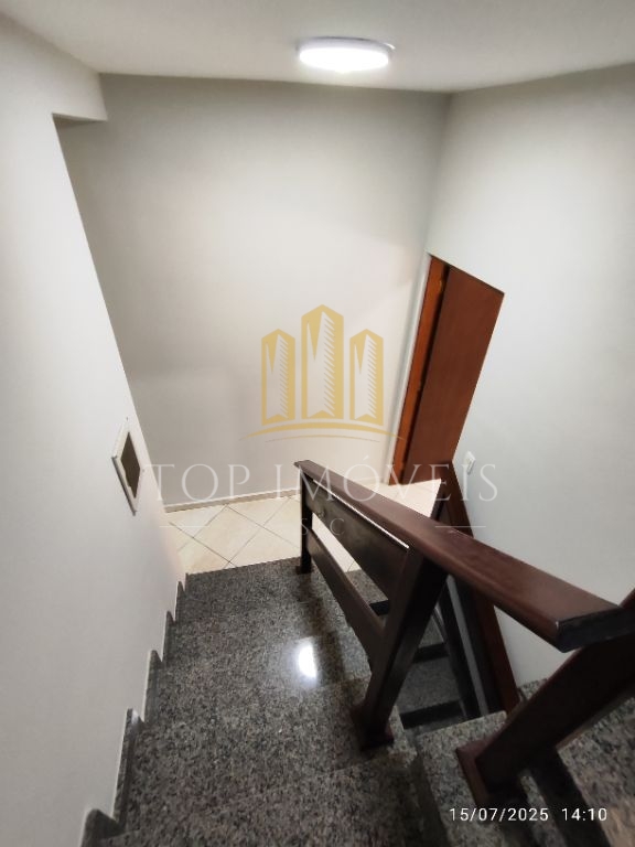 Sobrado 3 pavimentos de 260m² - Residencial União