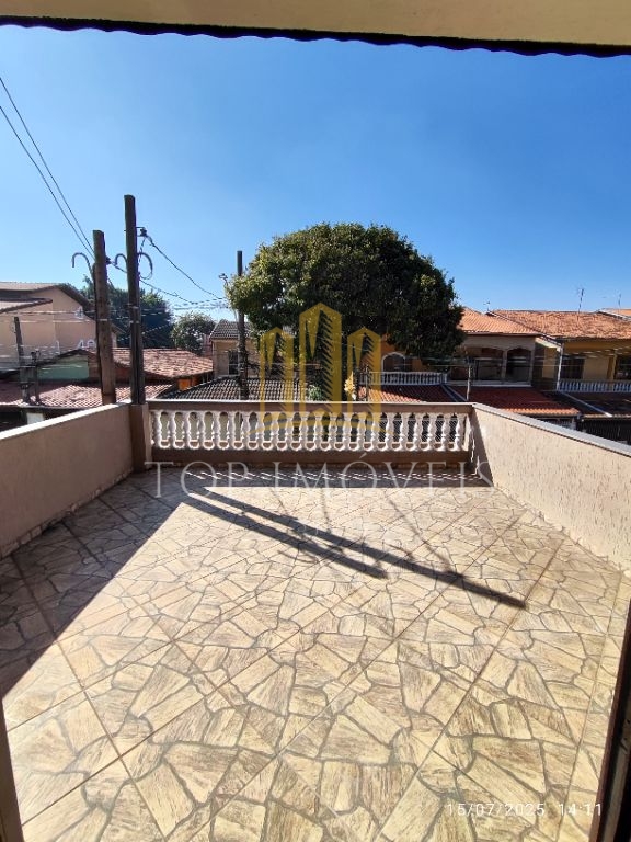Sobrado 3 pavimentos de 260m² - Residencial União