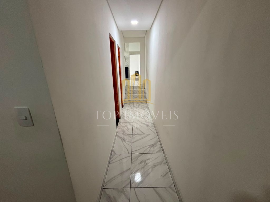 Casa Grande Com Piscina Para Locação no Santa Rosa