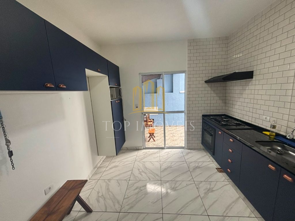 Casa Grande Com Piscina Para Locação no Santa Rosa