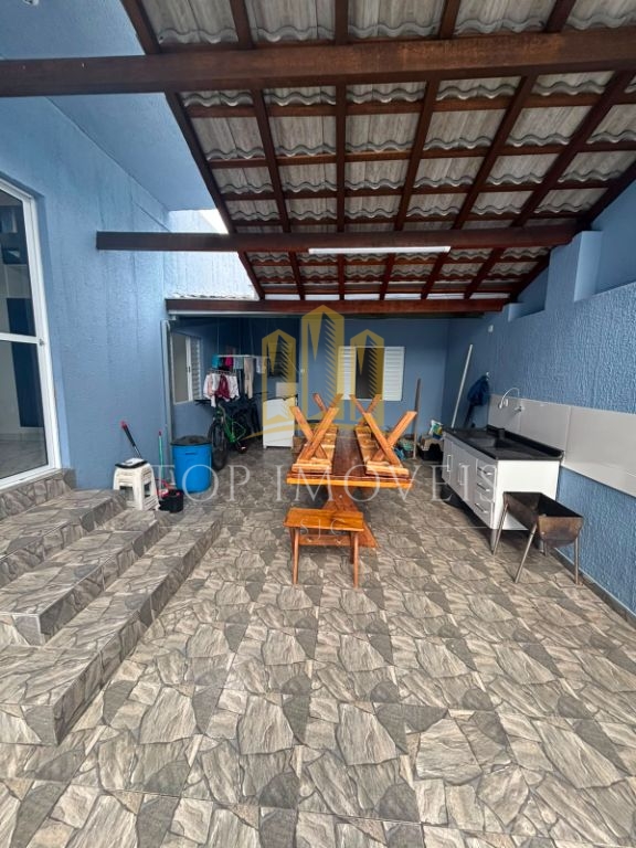 Casa Grande Com Piscina Para Locação no Santa Rosa