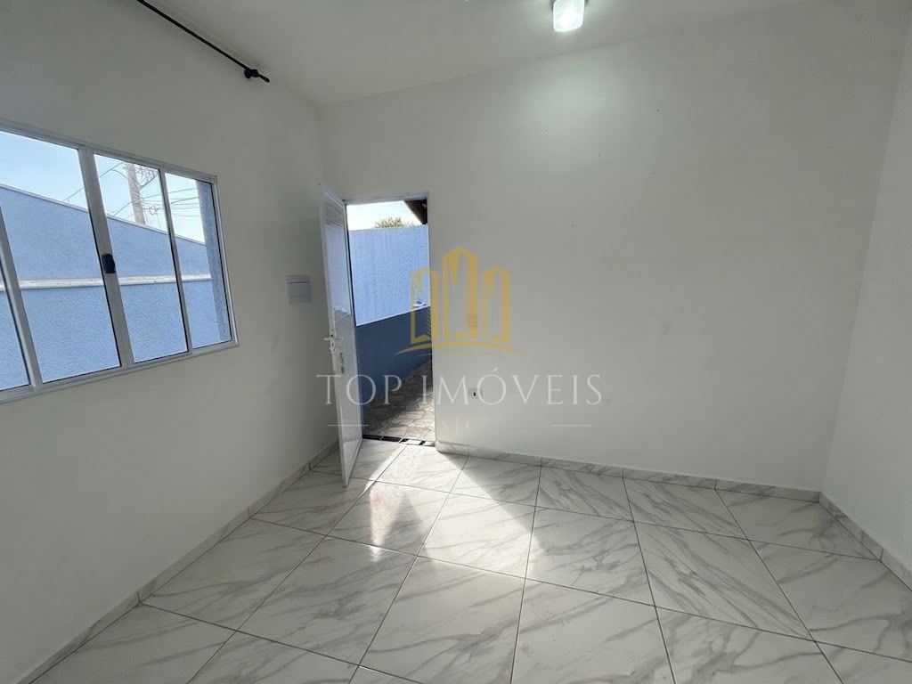 Casa Grande Com Piscina Para Locação no Santa Rosa
