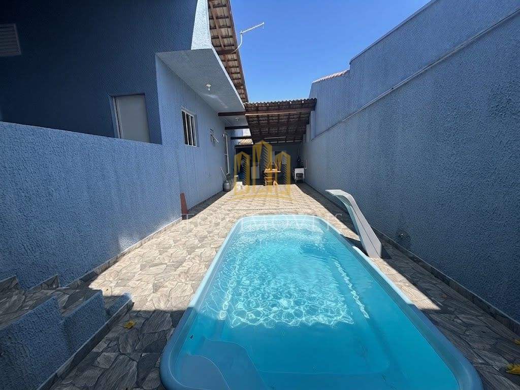 Casa Grande Com Piscina Para Locação no Santa Rosa