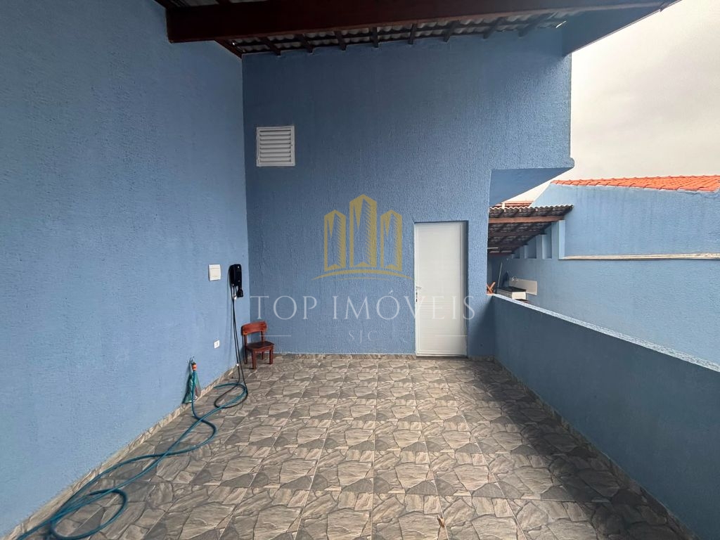 Casa Grande Com Piscina Para Locação no Santa Rosa