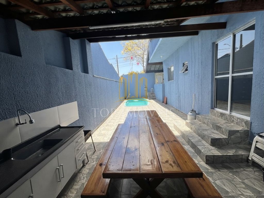 Casa Grande Com Piscina Para Locação no Santa Rosa