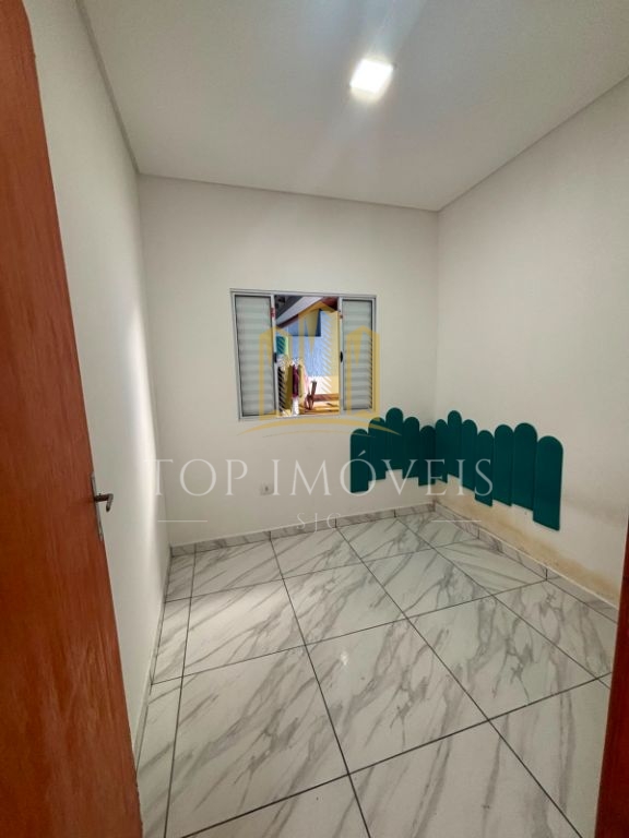 Casa Grande Com Piscina Para Locação no Santa Rosa