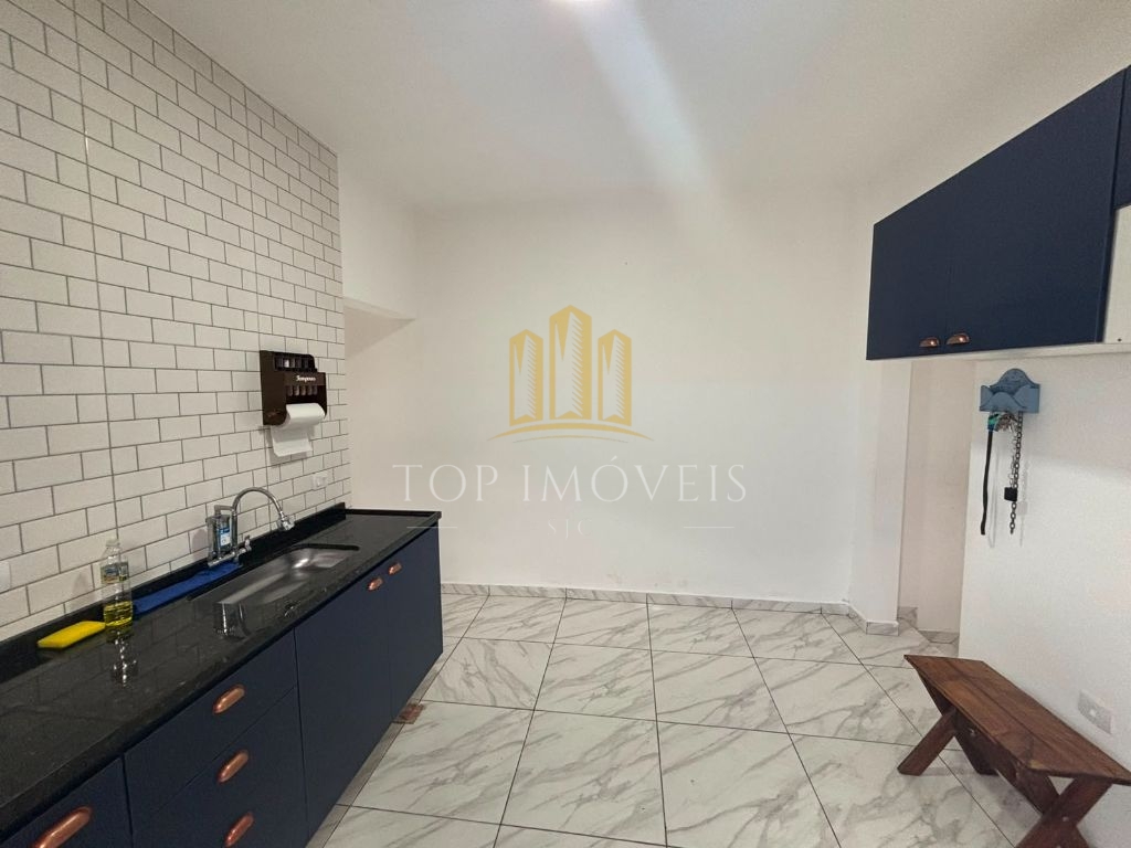 Casa Grande Com Piscina Para Locação no Santa Rosa
