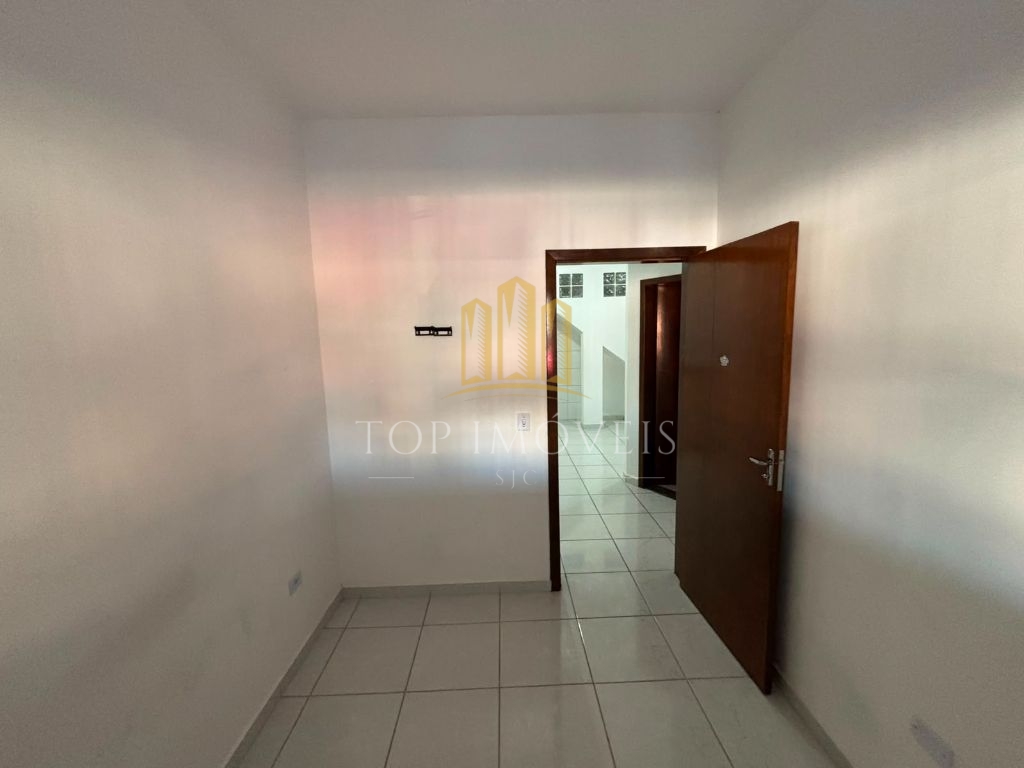 Apartamento com Dois Dormitórios no Jardim Satélite SJC