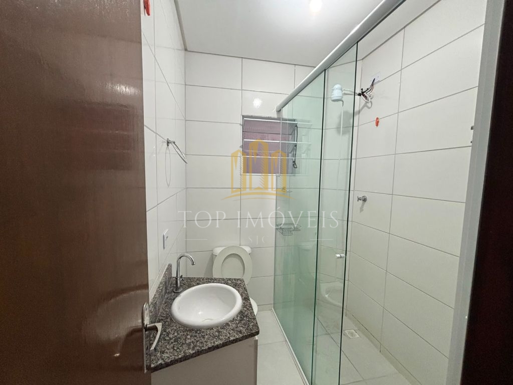 Apartamento com Dois Dormitórios no Jardim Satélite SJC