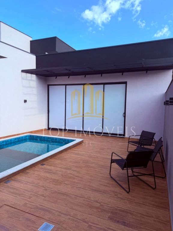 Casa de 3 quartos sendo 1 suíte com closet - Piscina - Terras do Vale