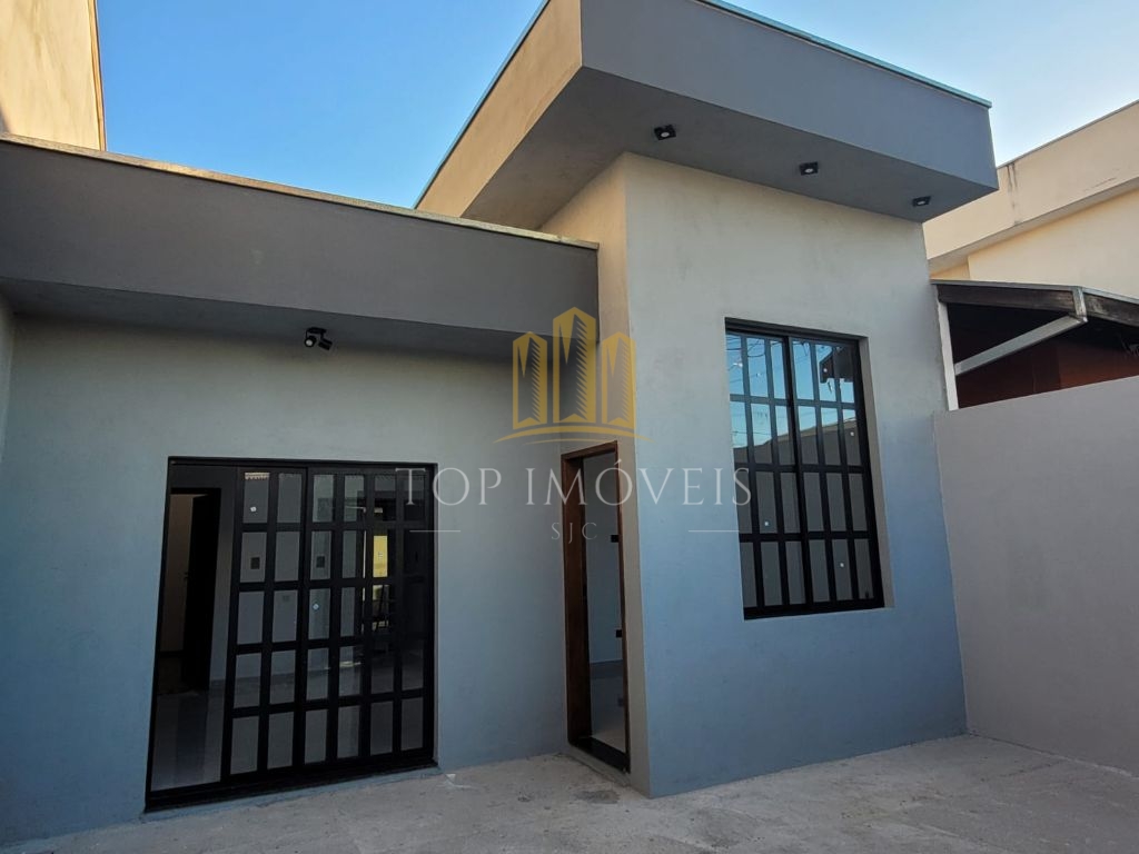 Casa de 3 quartos recém construida no Jardim Minas Gerais - Zona norte