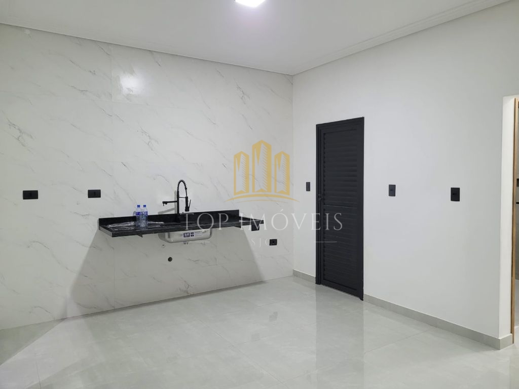 Casa de 3 quartos recém construida no Jardim Minas Gerais - Zona norte