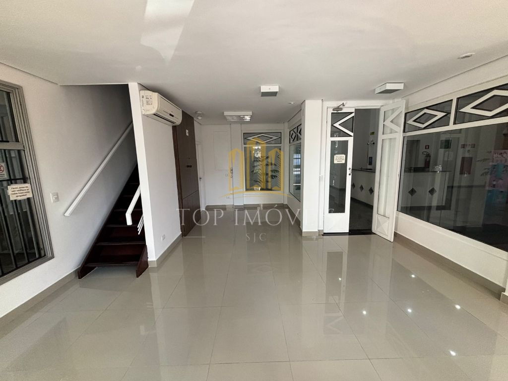 Sala Comercial de 83 metros Quadrados no Vila Ema SJC