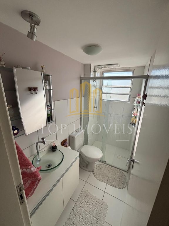 Apartamento Jardim América - 2 quartos sendo 1 suíte - sacada, elevador - 57m²