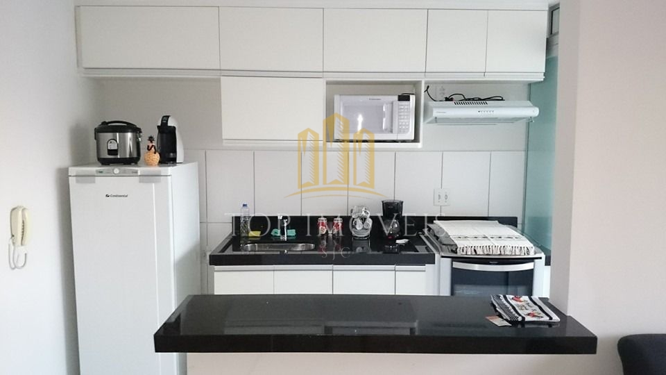Apartamento Jardim América - 2 quartos sendo 1 suíte - sacada, elevador - 57m²