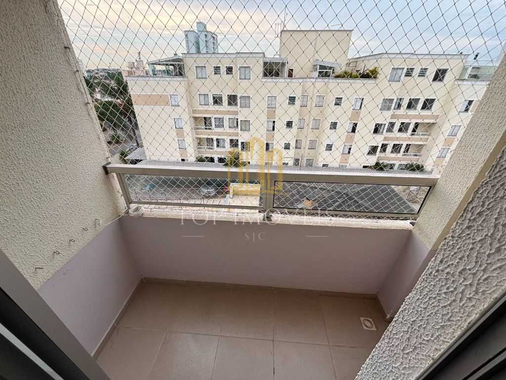 Apartamento Jardim América - 2 quartos sendo 1 suíte - sacada, elevador - 57m²