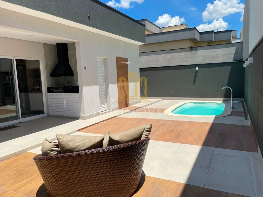Oportunidade Mobiliada - 300m² com piscina e área gourmet - Terras do Vale - Caçapava