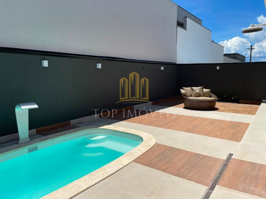 Oportunidade Mobiliada - 300m² com piscina e área gourmet - Terras do Vale - Caçapava