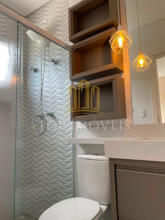 Oportunidade Mobiliada - 300m² com piscina e área gourmet - Terras do Vale - Caçapava