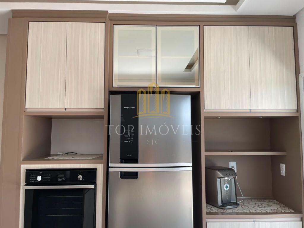 Oportunidade Mobiliada - 300m² com piscina e área gourmet - Terras do Vale - Caçapava