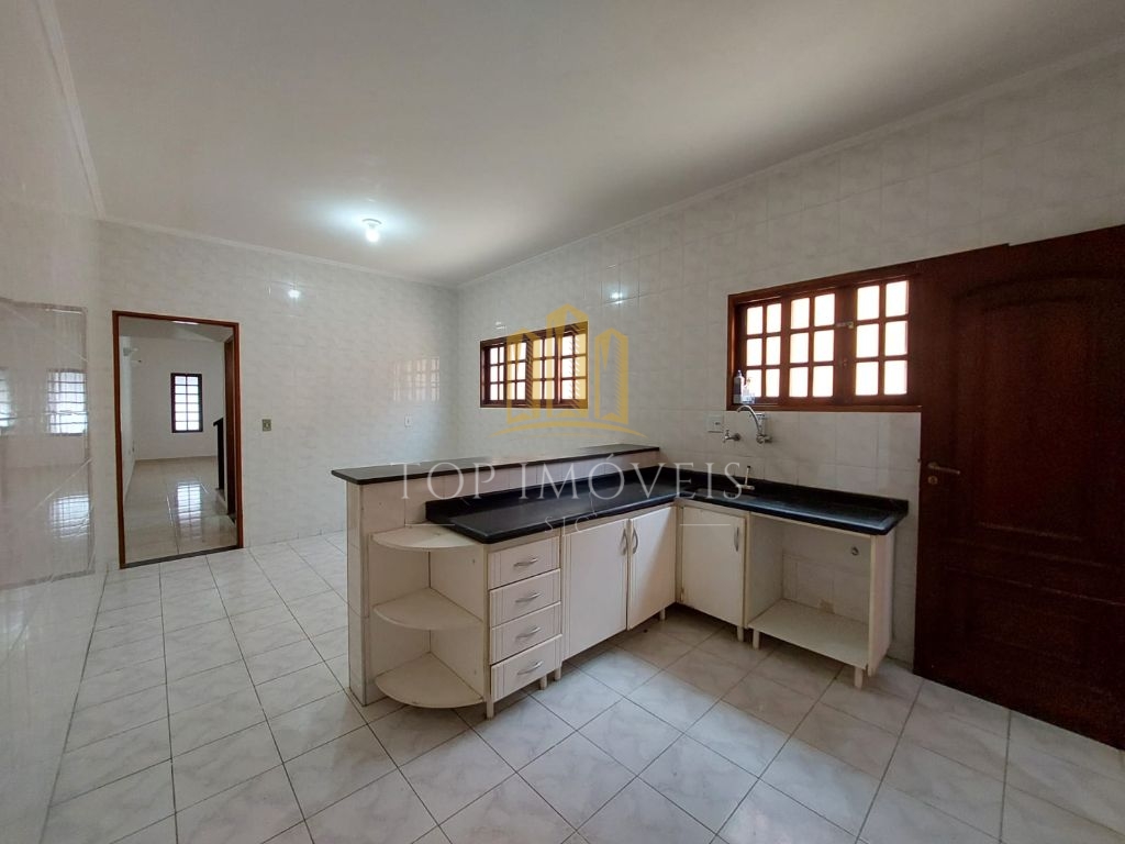 Excelente Sobrado de 3 quartos sendo 1 suíte no Bosque dos Eucaliptos - Proximo a Padaria Paladar