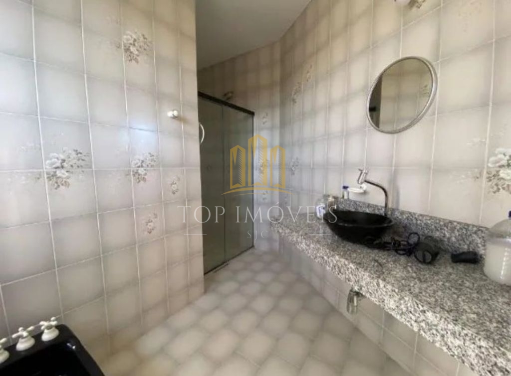 Casa de 300m² de construção e terreno de 600m² no Esplanada