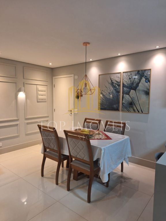 Apartamento de 65 m² no condomínio Tons do Parque, localizado no Parque Industrial, em frente à Praça Natal. Porteira fechada