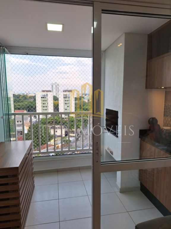 Apartamento de 65 m² no condomínio Tons do Parque, localizado no Parque Industrial, em frente à Praça Natal. Porteira fechada