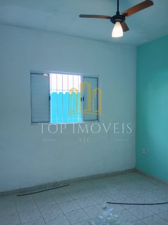 Casa à Venda no Jardim Cruzeiro do Sul, 2 quartos - 60 m²