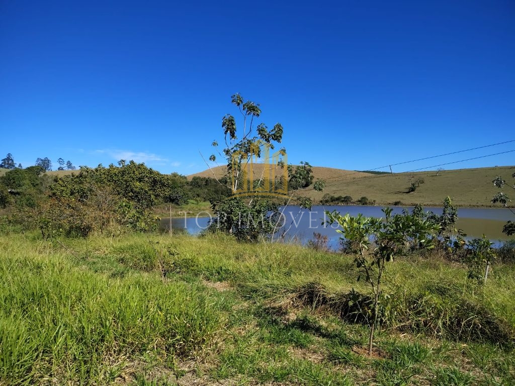 Belissima Fazenda em Caçapava Excelente para Loteamento.