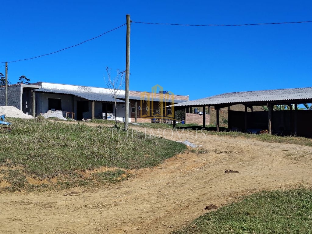 Belissima Fazenda em Caçapava Excelente para Loteamento.