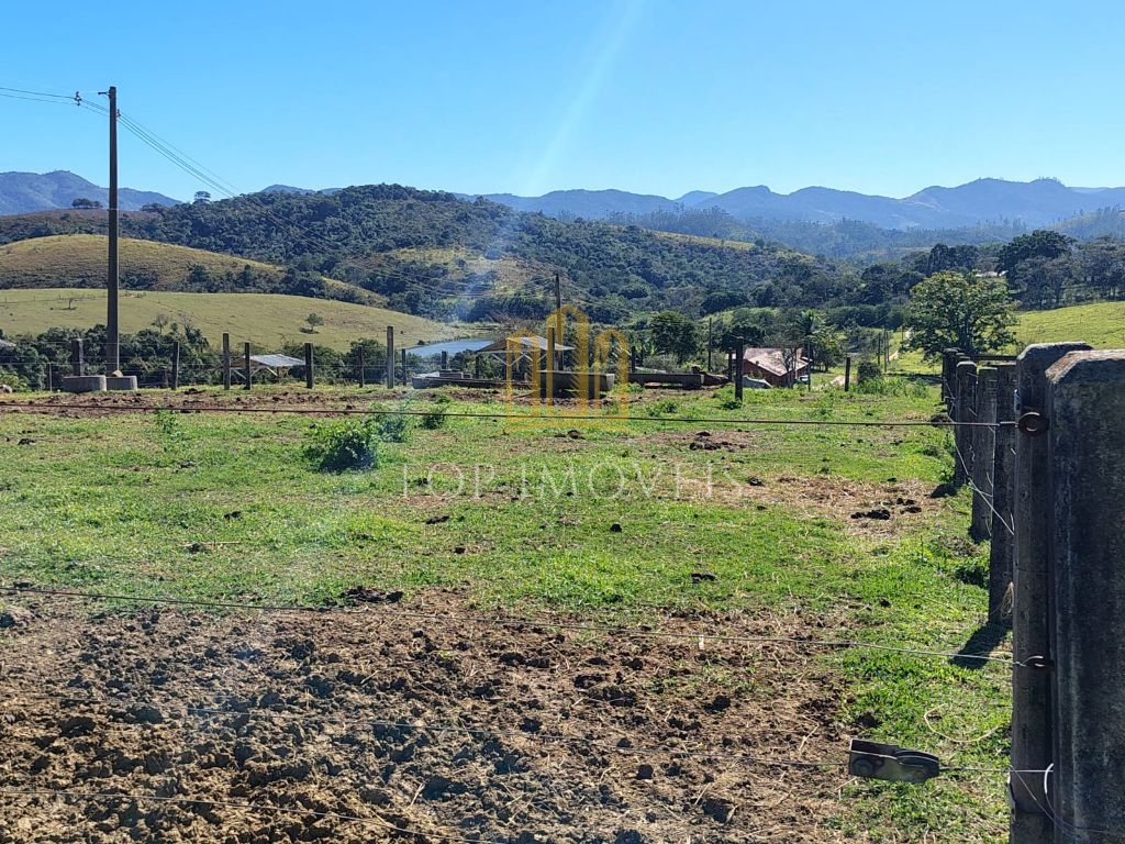Belissima Fazenda em Caçapava Excelente para Loteamento.