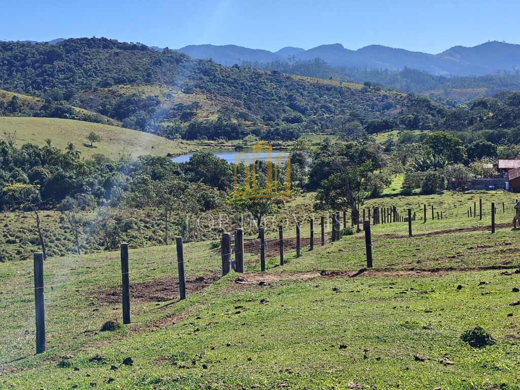 Belissima Fazenda em Caçapava Excelente para Loteamento.