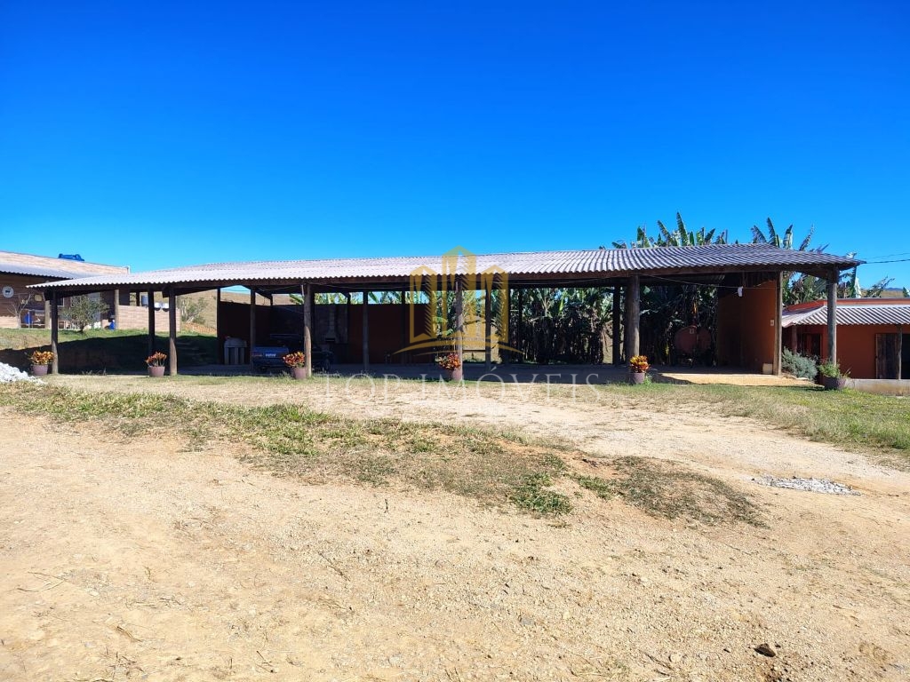 Belissima Fazenda em Caçapava Excelente para Loteamento.