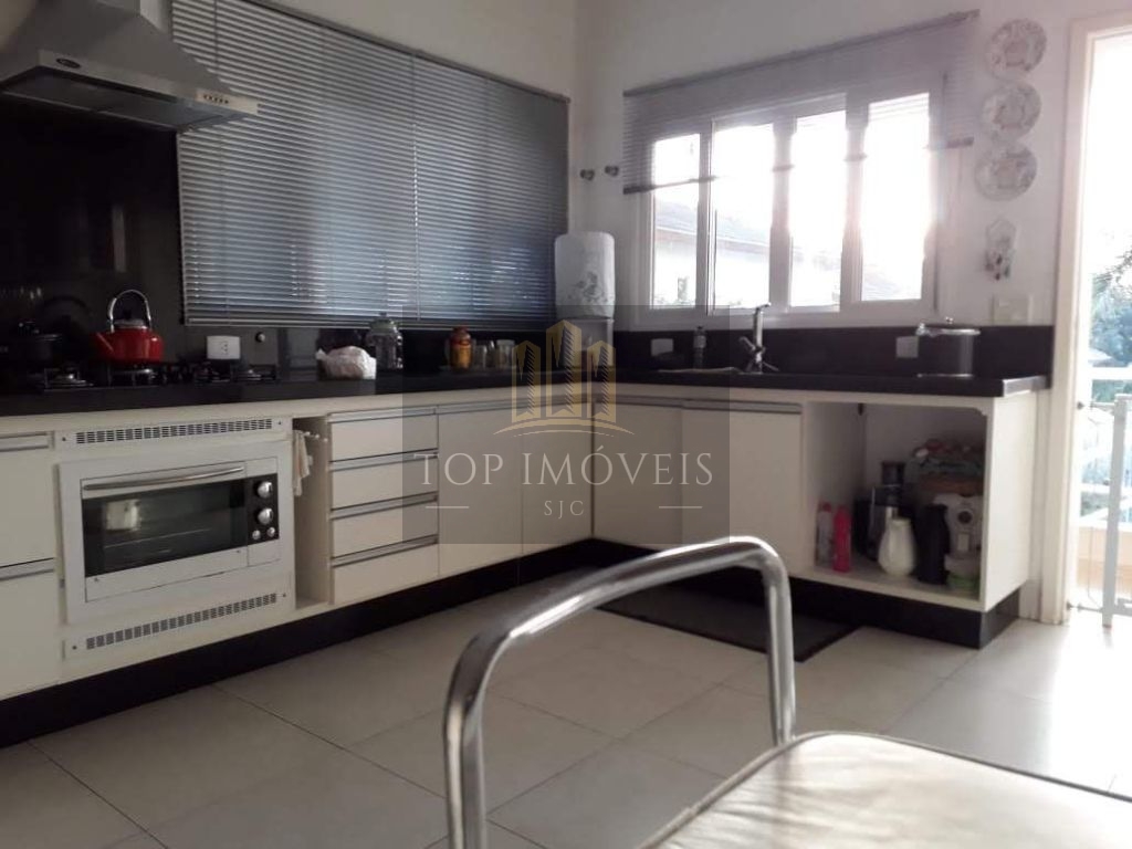 Casa com 4 dormitórios à venda, 320 m² - Chácaras São José - São José dos Campos/SP