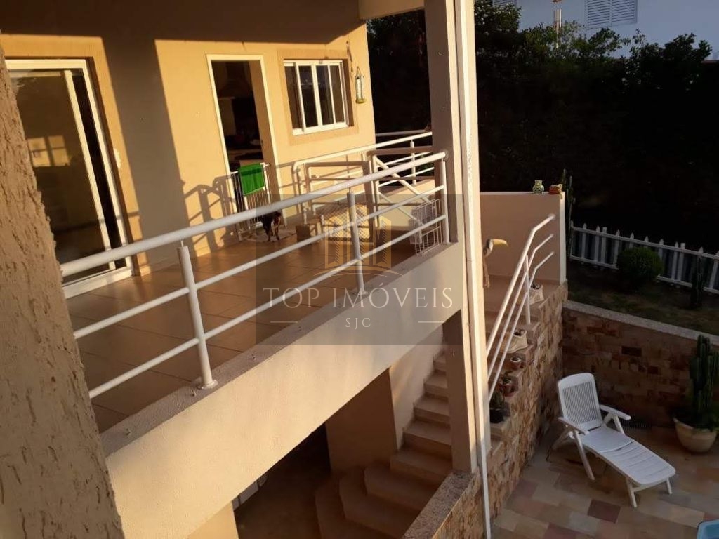 Casa com 4 dormitórios à venda, 320 m² - Chácaras São José - São José dos Campos/SP