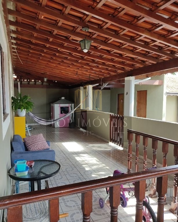 Casa com 2 dormitórios à venda, 290 m² - Vila Iracema - São José dos Campos/SP