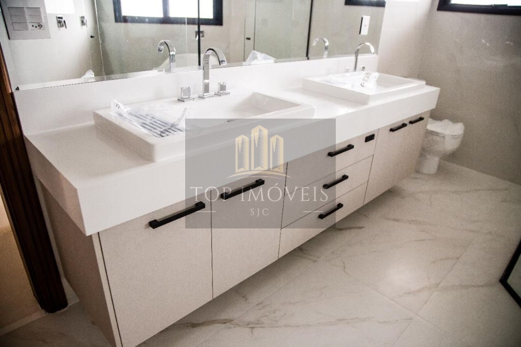 Sobrado à venda, 700 m² - Jardim das Colinas - São José dos Campos/SP