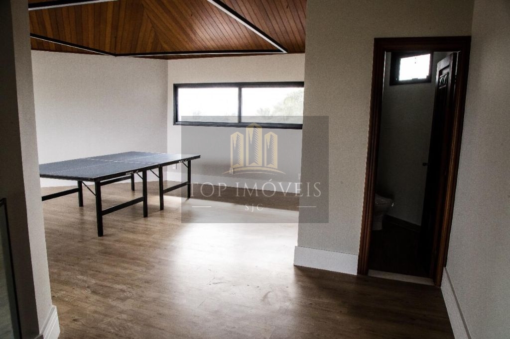Sobrado à venda, 700 m² - Jardim das Colinas - São José dos Campos/SP