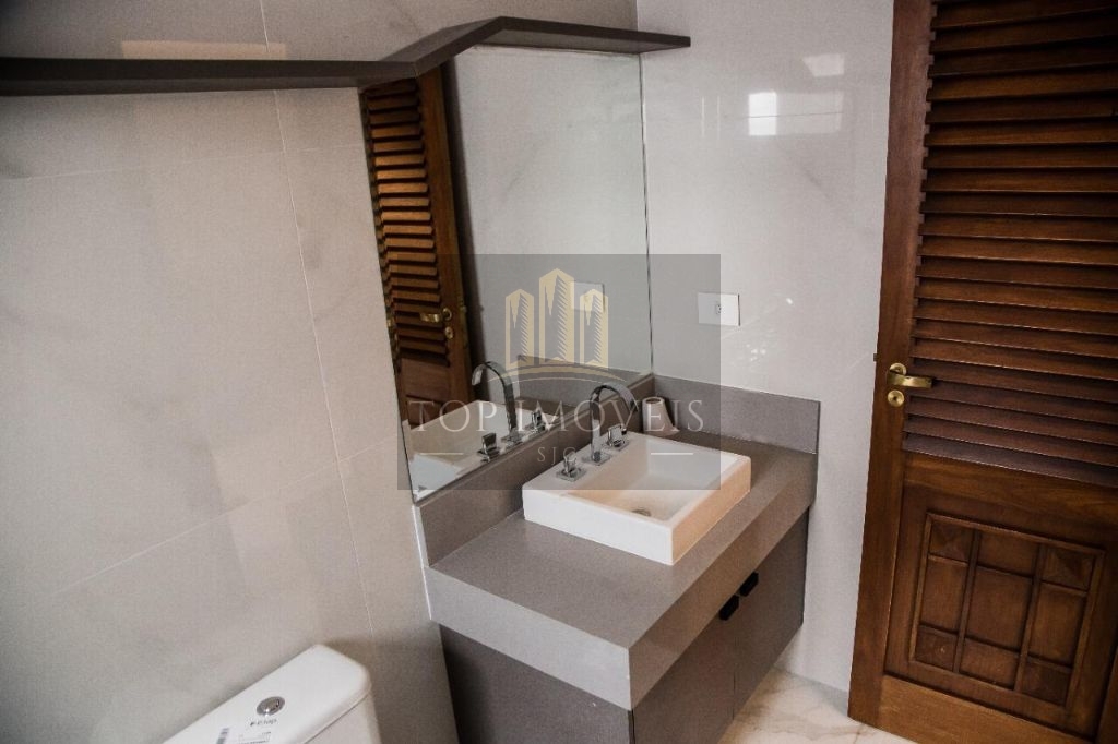 Sobrado à venda, 700 m² - Jardim das Colinas - São José dos Campos/SP