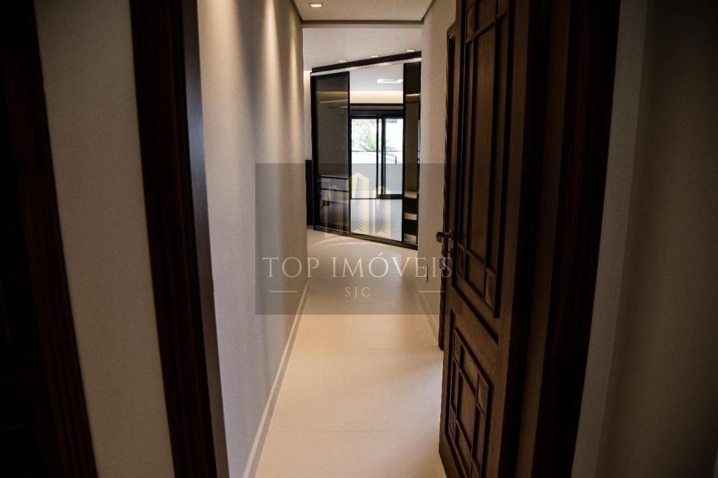 Sobrado à venda, 700 m² - Jardim das Colinas - São José dos Campos/SP